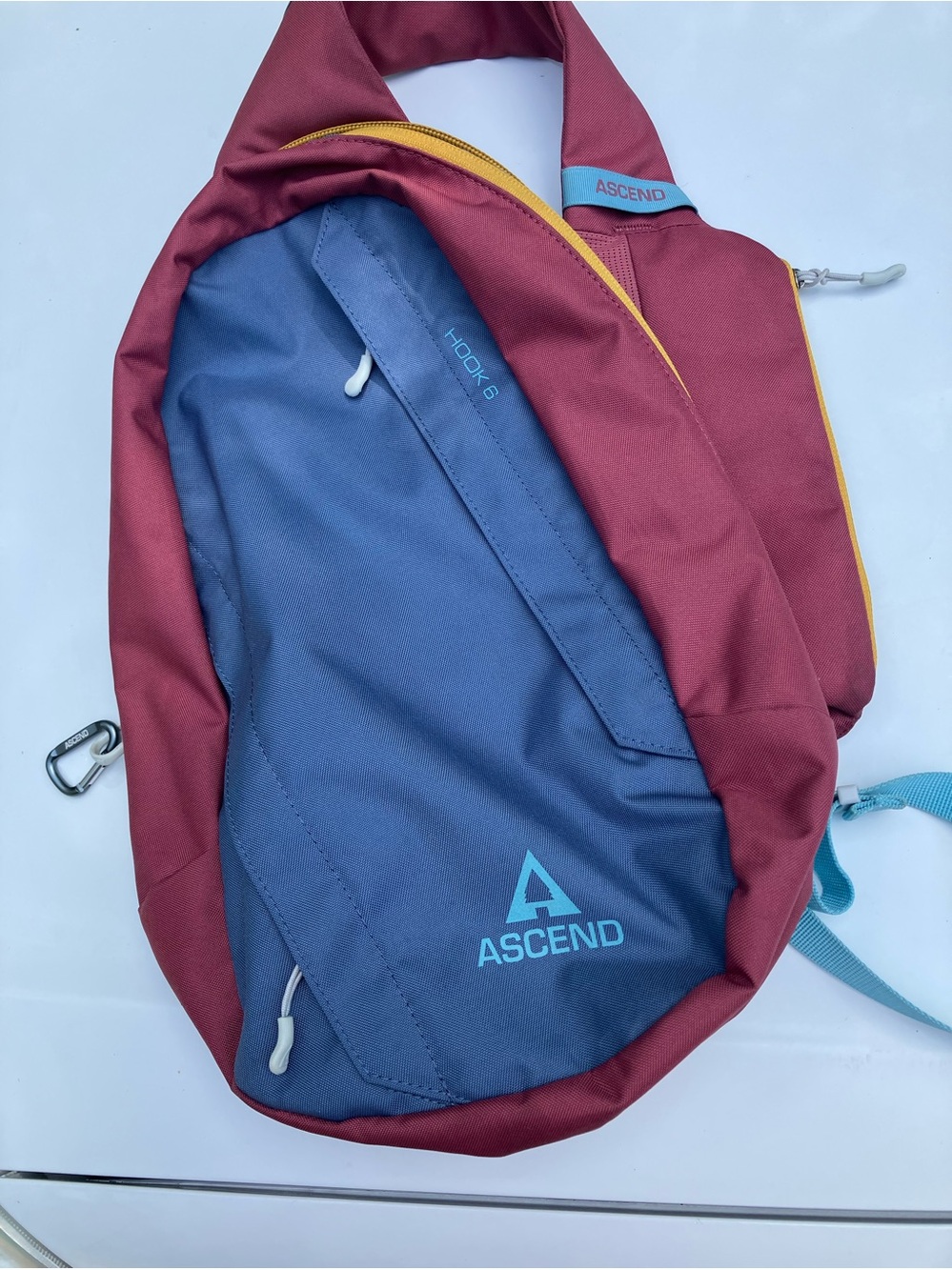 Ascend Hook 6 Sling Backpack